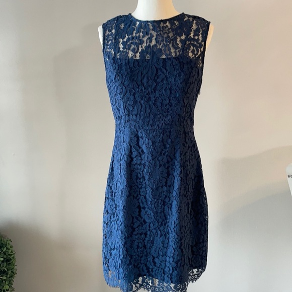 NWOT NY & company EVA MENDEZ NAVY FLORAL LACE OVERLAY Formal dress size 8 NAVY - Picture 2 of 16